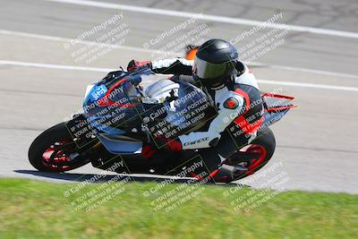 media/Apr-23-2022-Fastrack Riders (Sat) [[cb2d6ae73d]]/LEVEL 3/1115AM TURN 3 AND 4/